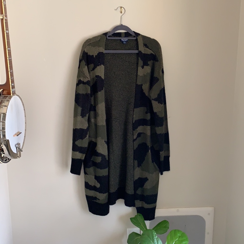 Scoop Camo Cardigan